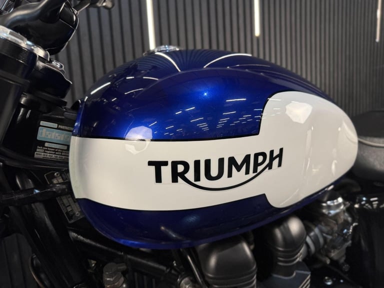 2015 Triumph Bonneville Newchurch 865