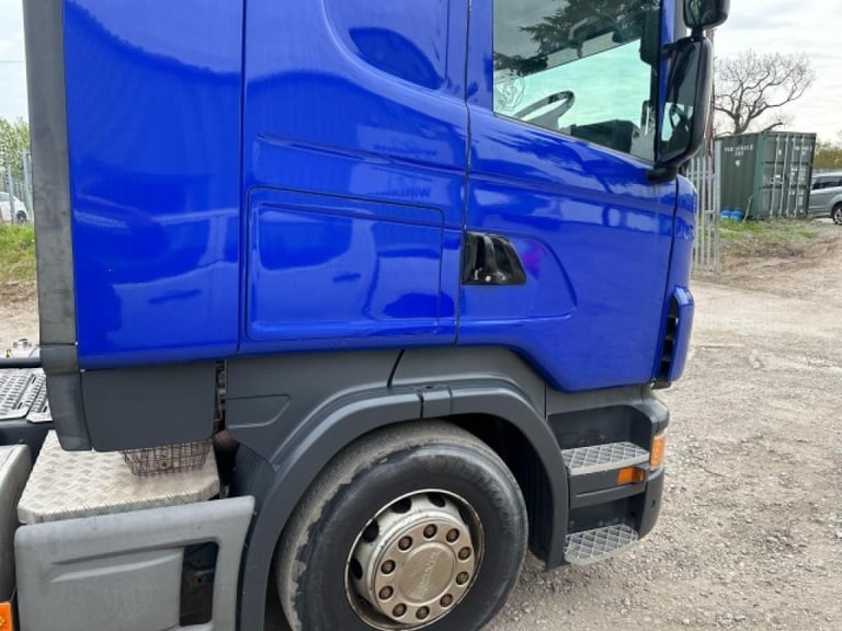 Scania R485 LA 6x2 MID LIFT SLEEPER CAB TRACTOR UNIT