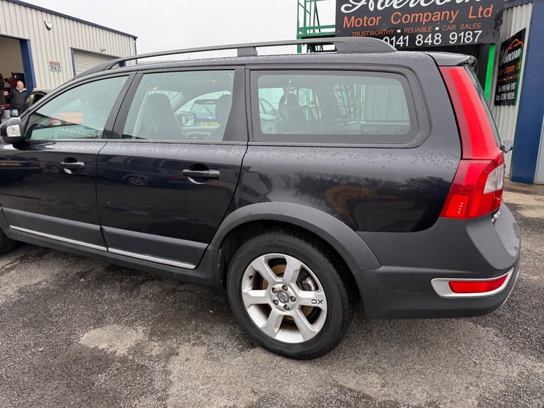 2008 Volvo XC70 2.4 D5 diesel estate automatic 176,000 Miles ex condition 