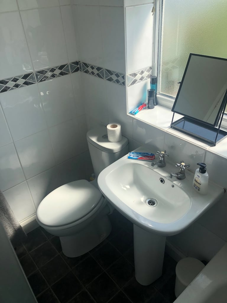 Stunning 3 bed semi 