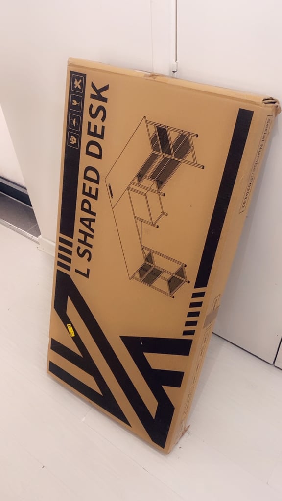 image for New Desk!!
