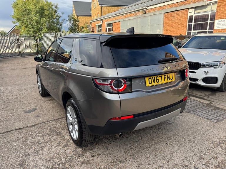 2017 Land Rover Discovery Sport 2.0 TD4 HSE 4WD Euro 6 (s/s) 5dr ESTATE Diesel Manual