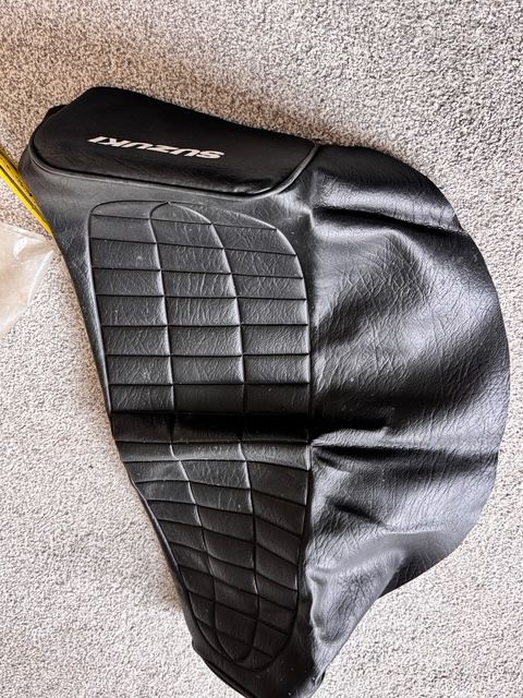 Suzuki 1970s seat cover