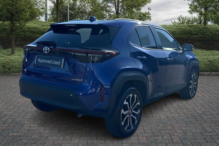 2022 Toyota Yaris 1.5 Hybrid Design 5dr CVT Estate Hybrid Automatic
