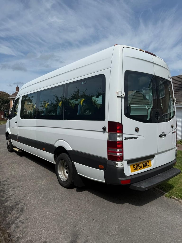 2011 Mercedes-Benz Sprinter 5.0t BlueEFFICIENCY High Roof Van NA Diesel Manual