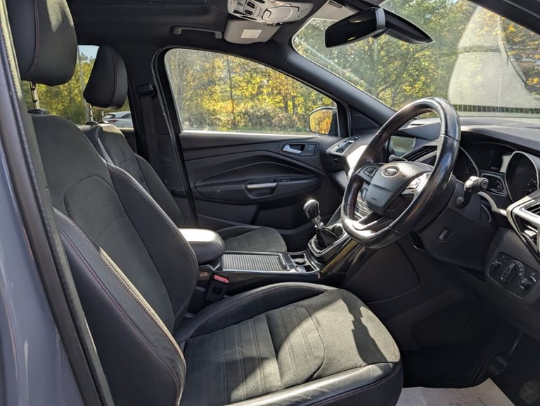 2019 Ford Kuga 1.5 TDCi EcoBlue ST-Line Edition SUV 5dr Diesel Manual Euro 6 (s/s) (120 ps HATCHB...