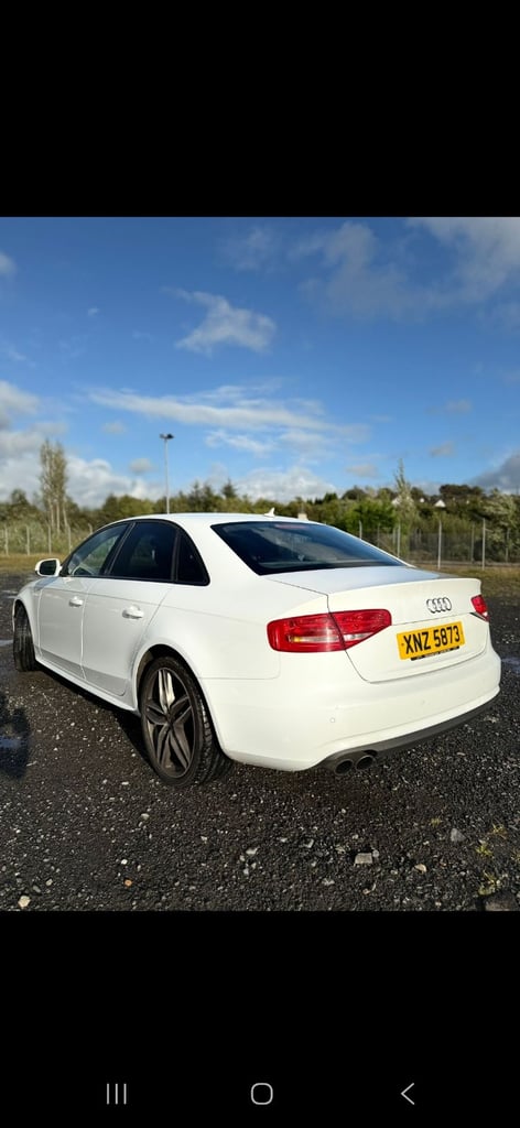 Audi, A4, Saloon, 2014, Manual, 1968 (cc), 4 doors