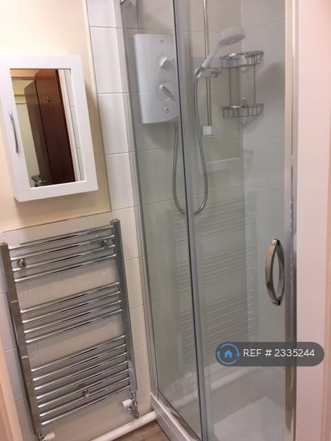 1 bedroom in Newdigate Villas, Nottingham, NG7 (#2335244)