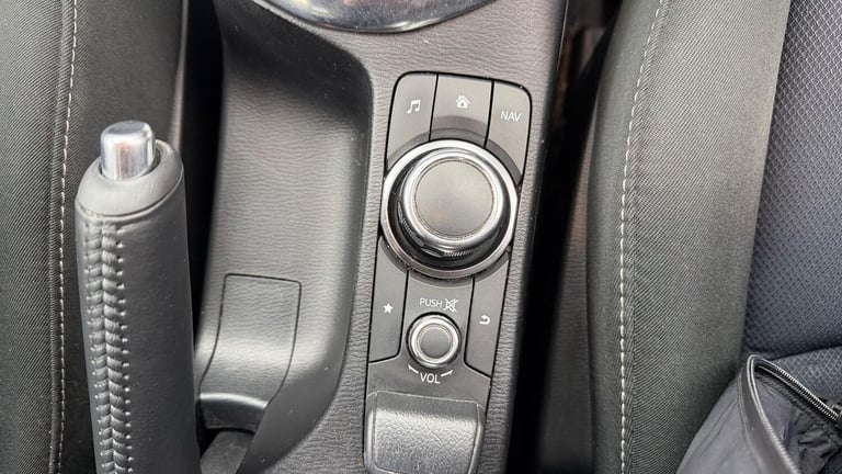 2015 Mazda Mazda2 1.5 SKYACTIV-G SE-L Euro 6 (s/s) 5dr Hatchback Petrol Manual