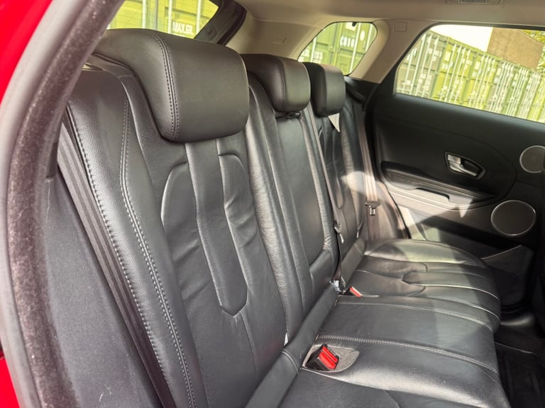 2014 Land Rover Range Rover Evoque 2.2 SD4 Pure 5dr [Tech Pack] ESTATE Diesel Manual