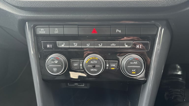 2019 Volkswagen T-Roc 1.5 TSI EVO R-Line 5dr Petrol Hatchback Hatchback Petrol Manual