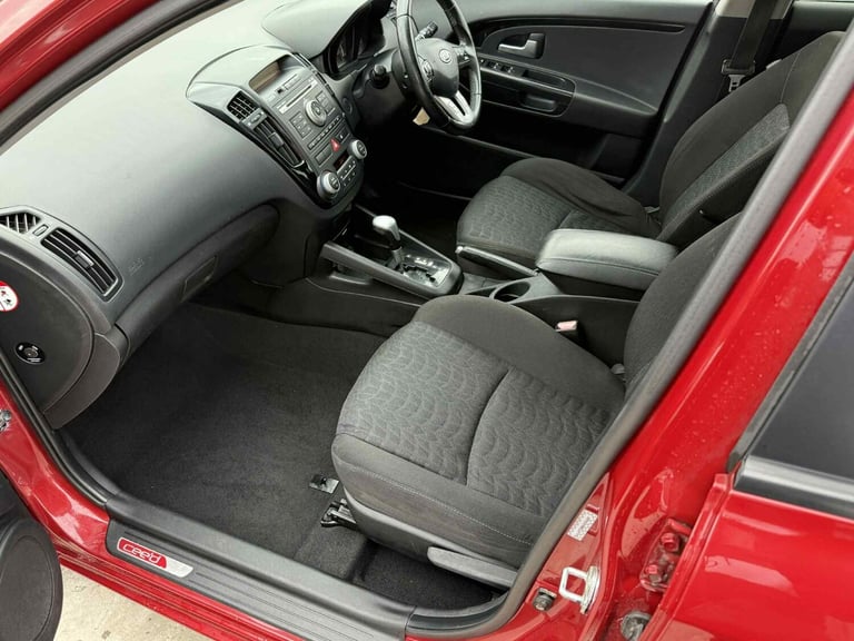 2011 Kia Ceed 1.6 CRDi 3 5dr Auto HPI CLEAR TIMING BELT DONE AT 101K MILES, 2 OWNERS ESTATE Diese...