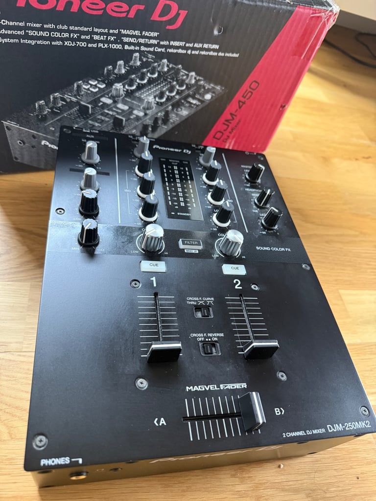 Pioneer DJM 250 MK2 2 channel dj mixer* mint condition