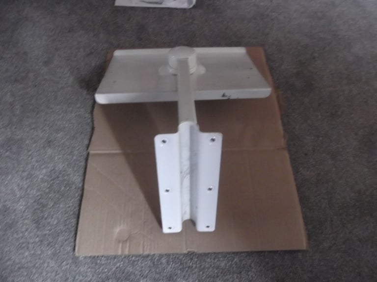 swivel wall mount TV bracket