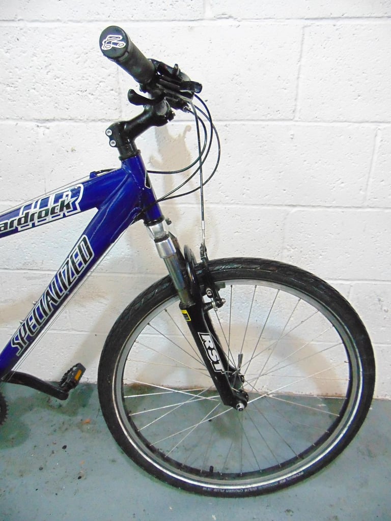 Specialized Hardrock (17 inch frame) Hardtail Mountain Bike (free local delivery)