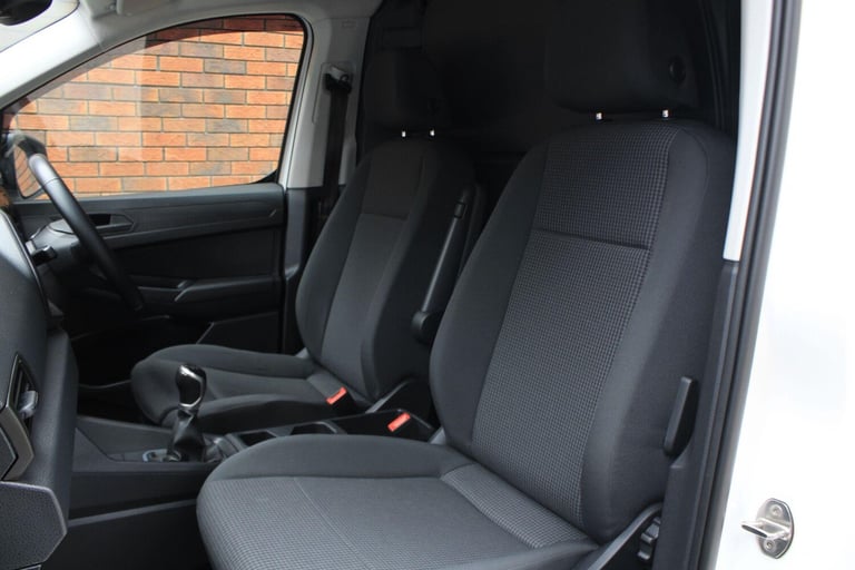 2022 Volkswagen Caddy 2.0 TDI C20 Commerce Plus SWB Euro 6 (s/s) 5dr PANEL VAN Diesel Manual
