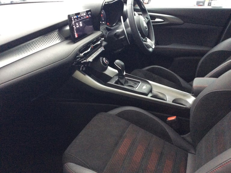 2023 Alfa Romeo Tonale 1.3 PHEV Veloce 5dr Auto Hatchback Petrol Parallel PHEV Automatic