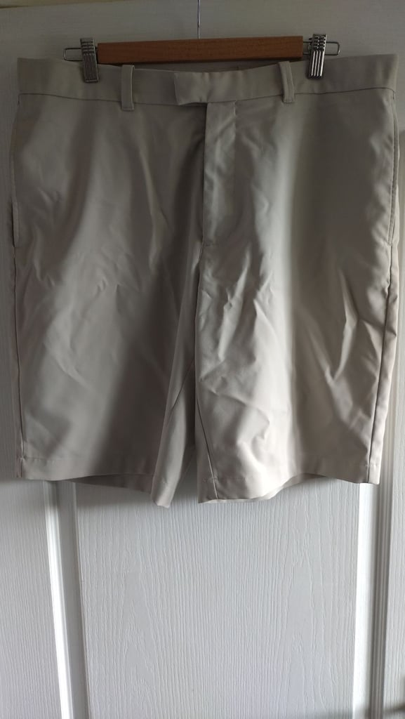 Callaway golf shorts