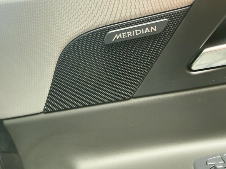 2016 Jaguar XE 2.0d R-Sport Auto Euro 6 (s/s) 4dr SALOON Diesel Automatic