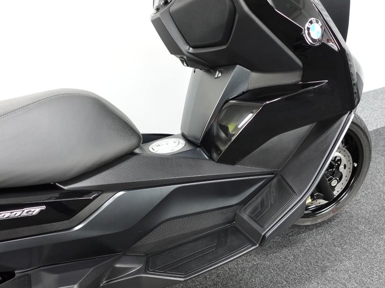 BMW C 400 GT Triple Black. 2023/73. Low Miles. TFT. Lovely Example