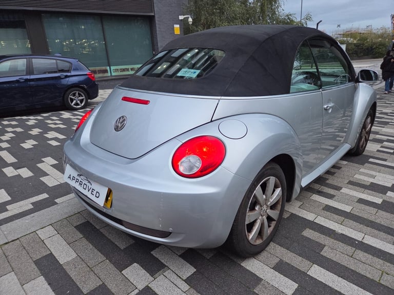 VOLKSWAGEN BEETLE CONVERTIBLE 1.6 PETROL MANUAL LUNA 2DR ULEZ COMPLIANT BARGAIN