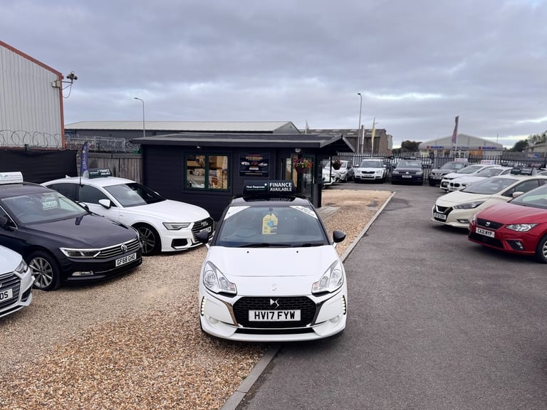 2017 DS Automobiles DS 3 1.2 PureTech 82 Chic 3dr HATCHBACK Petrol Manual