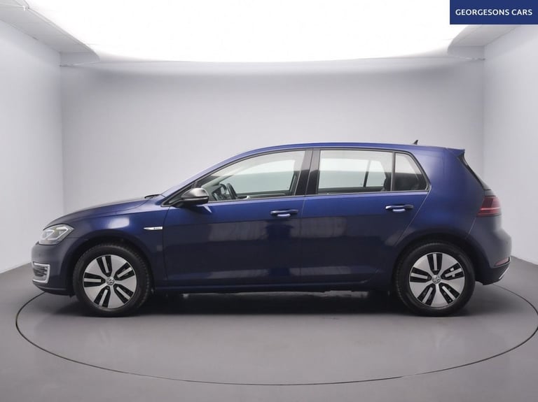 2019 Volkswagen Golf 35.8kWh e-Golf Hatchback 5dr Electric Auto (136 ps) Hatchback Automatic