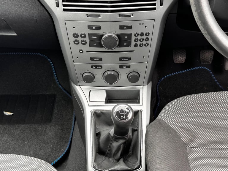 2009 Vauxhall Astra 1.6i 16V Club [115] 5dr HATCHBACK PETROL Manual