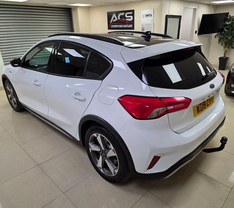FORD FOCUS 1.0 T EcoBoost Active White Manual Petrol WARRANTY 12 MONTHS MOT