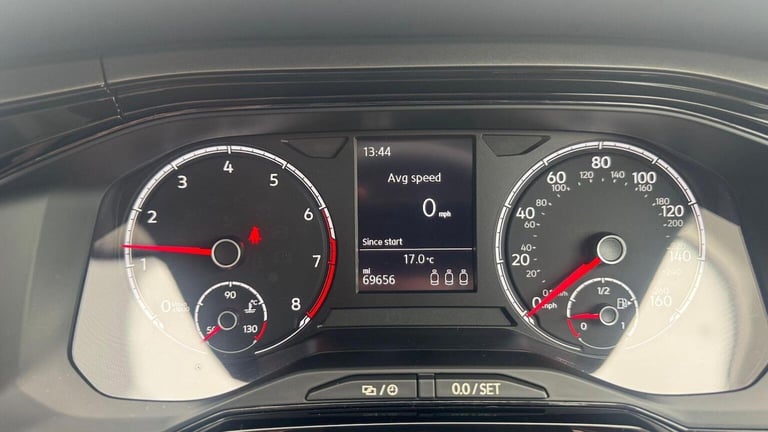 VOLKSWAGEN POLO 1.0 TSI SE Euro 6 (s/s) 5dr 2018