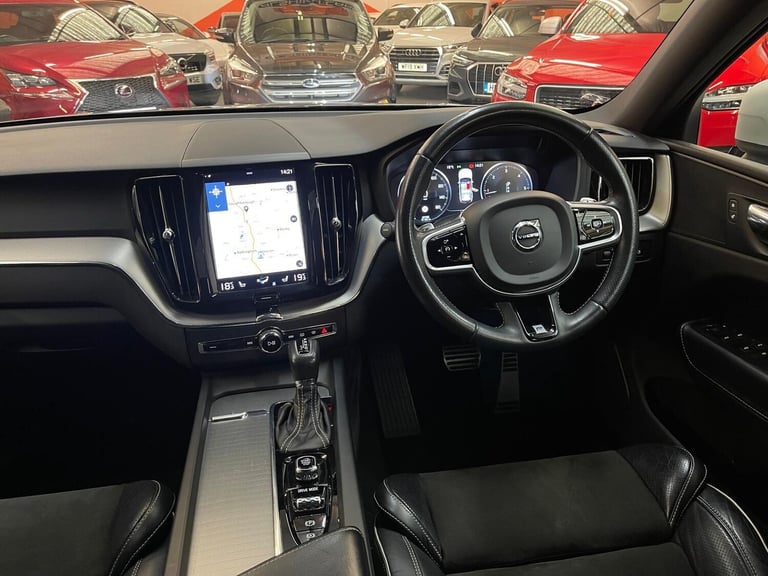 2017 Volvo XC60 2.0 D4 R-Design Auto AWD Euro 6 (s/s) 5dr ESTATE Diesel Automatic