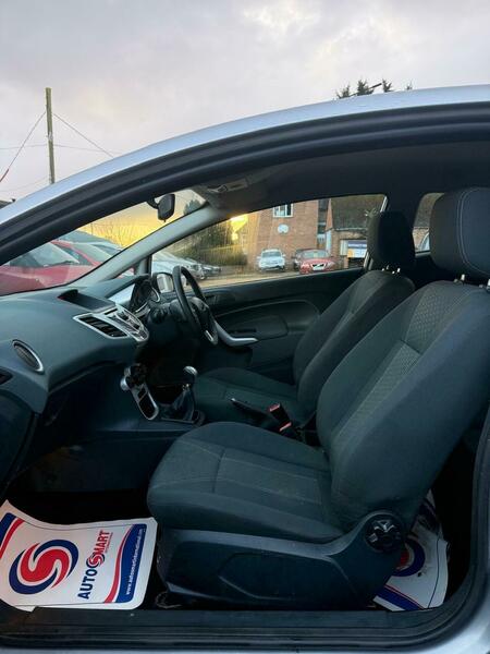 2010 Ford Fiesta 1.25 Zetec 3dr HATCHBACK Petrol Manual