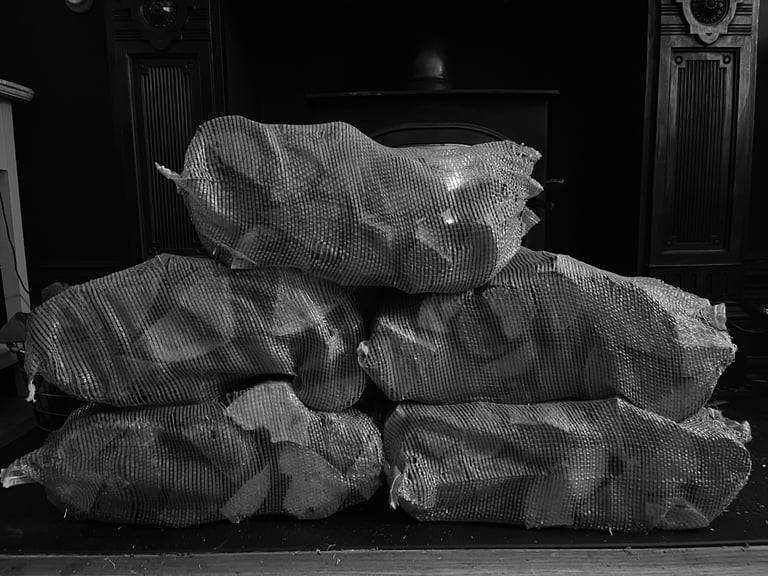 FIREWOOD 🪵   Nets of logs for fire / wood burner 