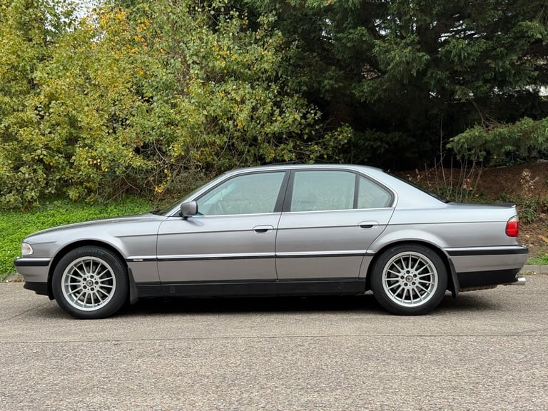1998 BMW 7 Series 735i V8 4dr Auto SALOON Petrol Automatic