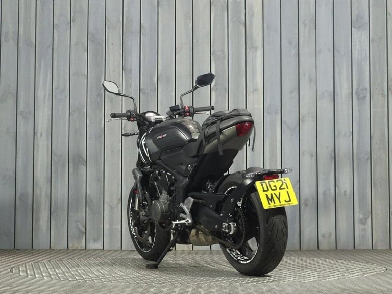 2021 21 TRIUMPH TRIDENT 660