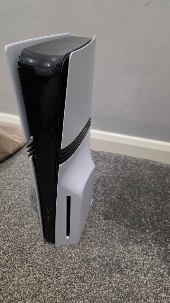 Playstation 5 Pro With Disc Drive