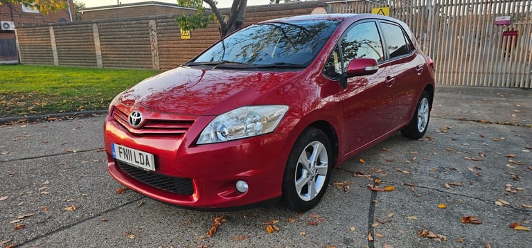 2011 Toyota Auris 1.6 V-Matic TR 5dr MM HATCHBACK Petrol Manual