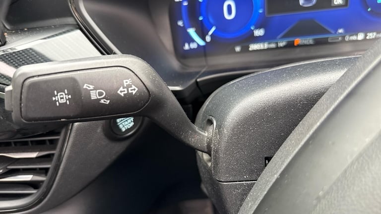  Ford Kuga 2.5 Duratec 14.4kWh ST-Line X Edition SUV 5dr Petrol Plug-in Hybrid CVT Eur Petrol/Ele...