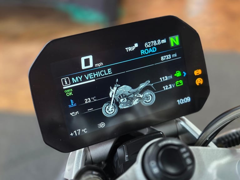 2020/70 BMW R 1250 R SPORT 8,000 MILE'S 