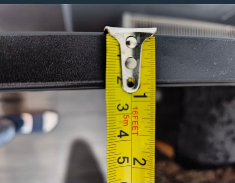 NEC 50 INCHES MONITOR SCREEN 