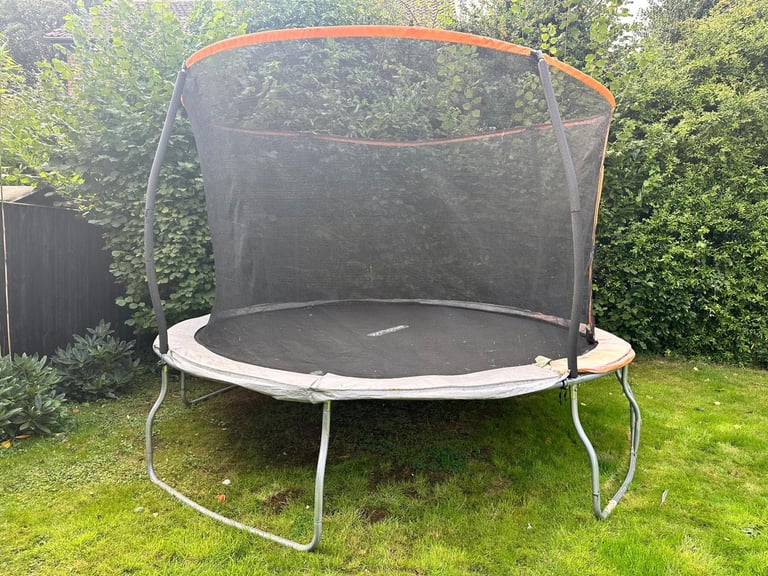 image for Trampoline 12 ft