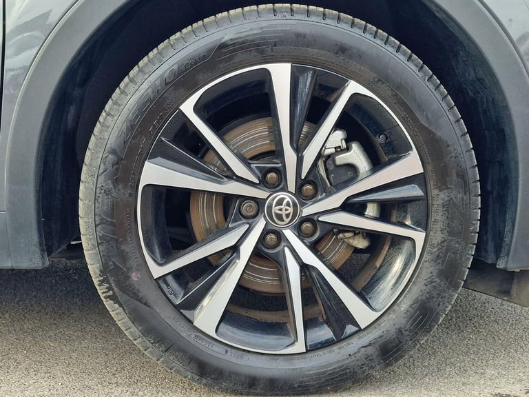 2024 Toyota C-HR 2.0 VVT 13.6kWh Design CVT Euro 6 (s/s) 5dr HATCHBACK Petrol/Electric Hybrid Aut...