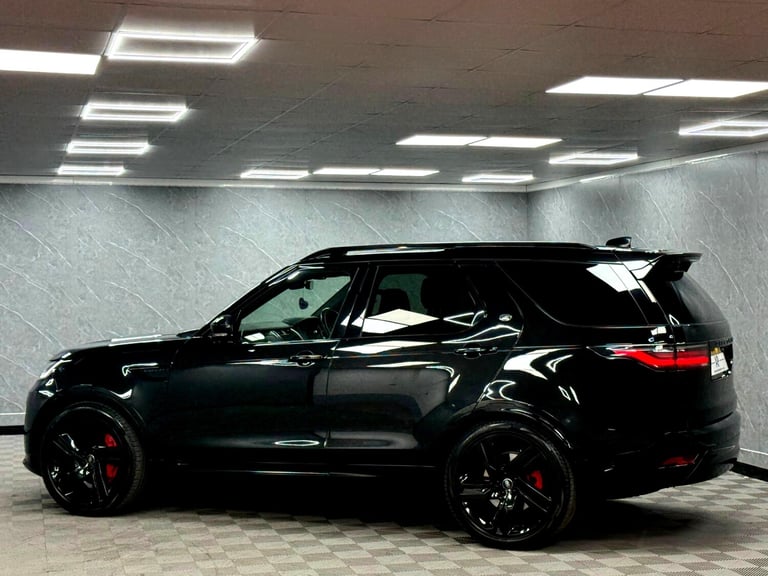 2021 Land Rover Discovery 3.0 D250 R-Dynamic S 5dr Auto TOWING PACK | HUGE SPEC ESTATE Diesel Sem...