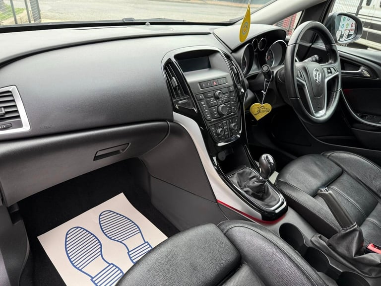 2014 Vauxhall Astra 2.0 CDTi 16V ecoFLEX Elite [165] 5dr HATCHBACK Diesel Manual