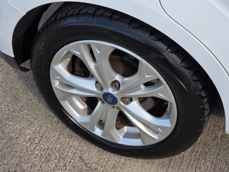 2011 Ford S-Max 2.0 TDCi 140 Titanium 5dr MPV Diesel Manual