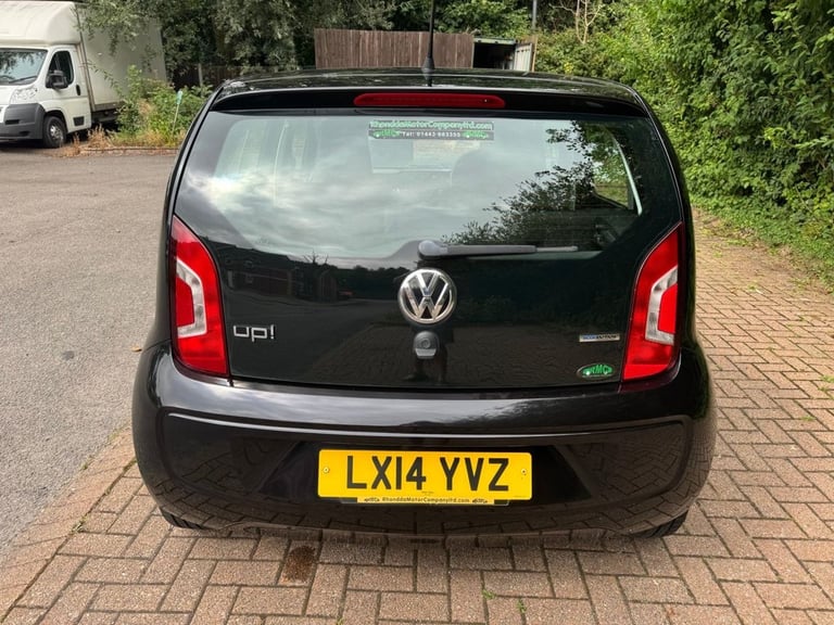 2014 Volkswagen up! 1.0 BlueMotion Tech Move up Hatchback Petrol Manual