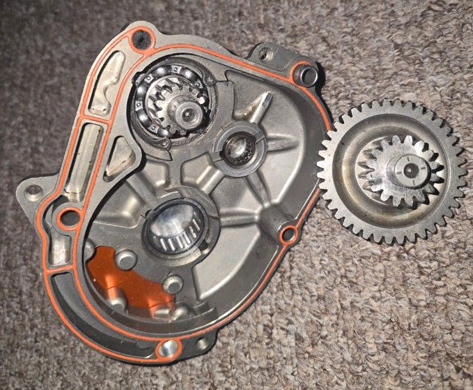 Stage6 R/T Gear Box Cover- Piaggio 50cc + Primary Gear Up Kit