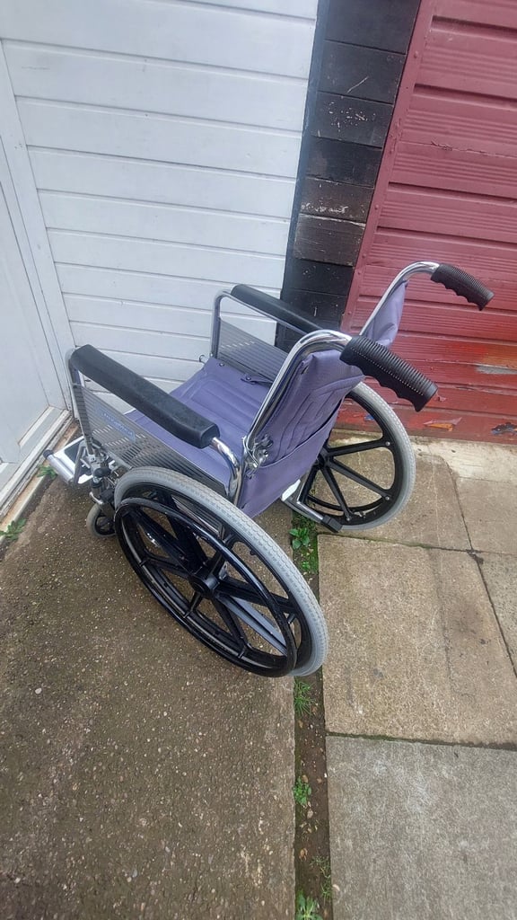 Wheelchair. Adults folding wheelchair vgc.