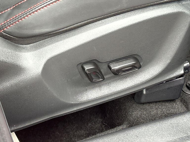 2023 MG MG ZS 1.5 VTi-TECH Exclusive SUV 5dr Petrol Manual Euro 6 (s/s) (106 ps) SUV PETROL Manual