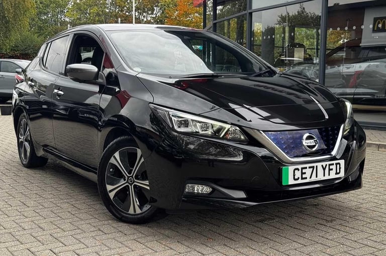 image for 2021 Nissan Leaf 110kW Tekna 40kWh 5dr Auto HATCHBACK Electric Automatic